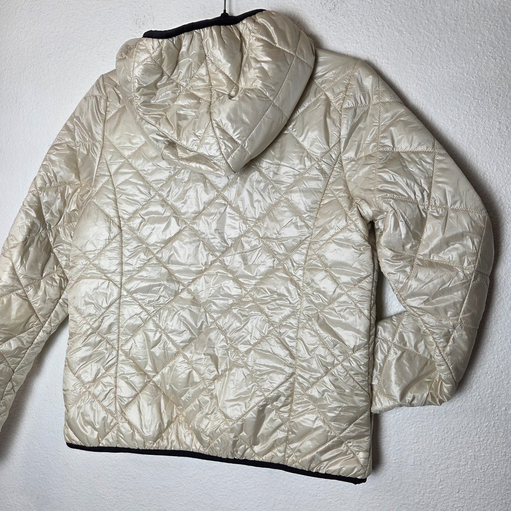 Abercrombie & Fitch pearly off white puffer style jacket Womens Size Medium - Picture 3 of 12